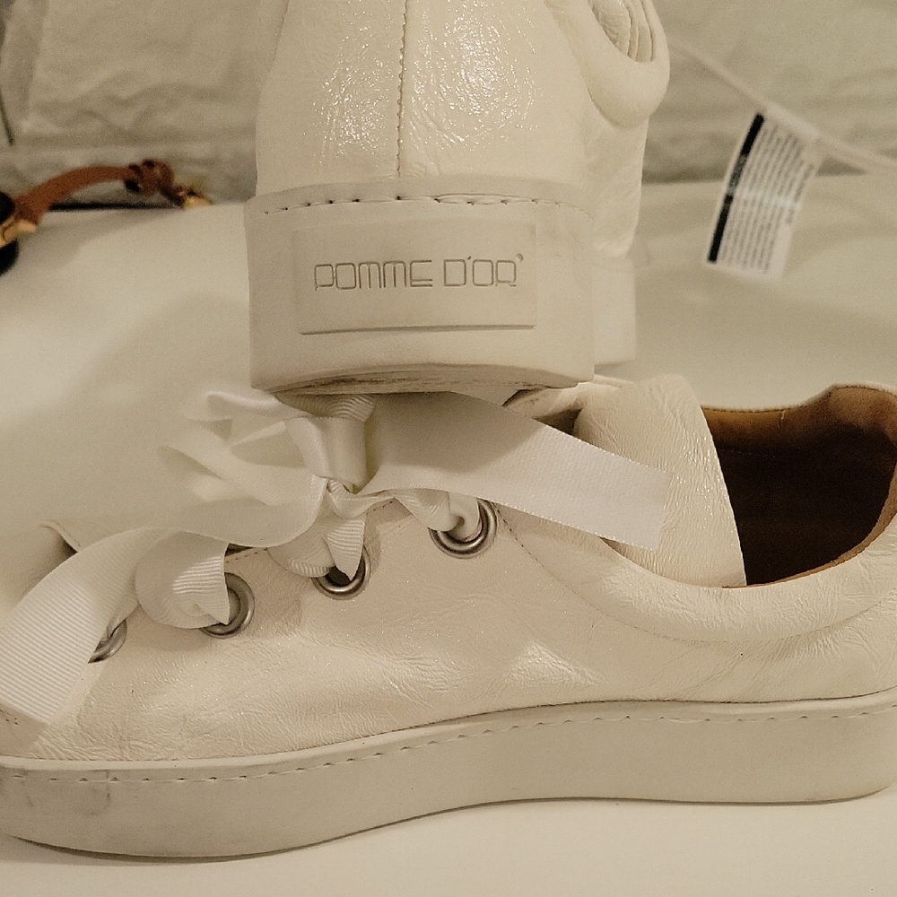 Pomme D'Or White Sneakers